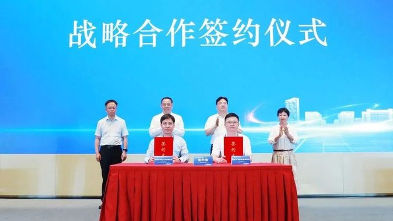 化工原料分类储存，安全先行**